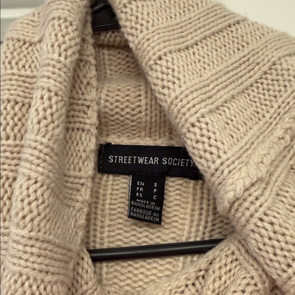 Streetwear Society Beige Cable Knit Turtleneck Sweater - Picture 3 of 3